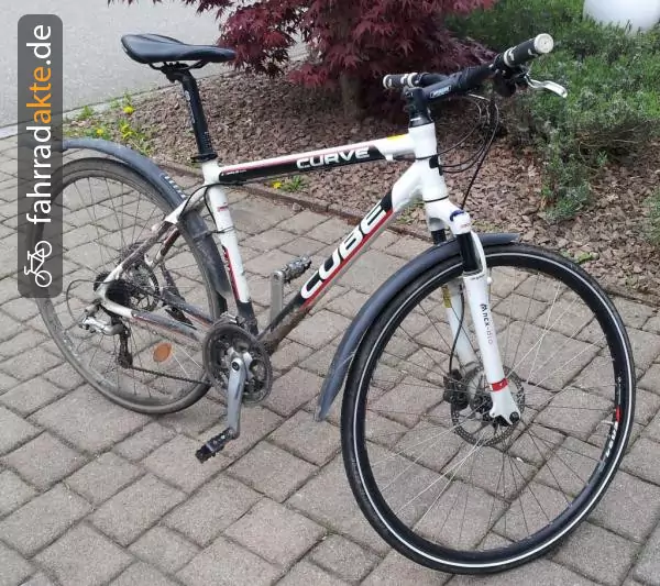 Cube Curve 26"