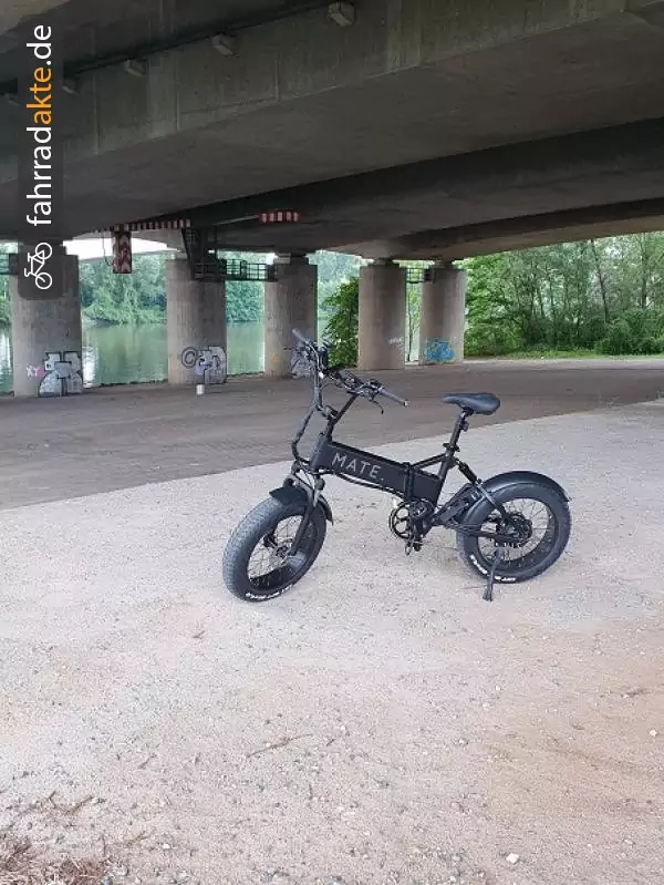 E-­bike
