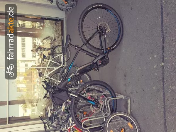 EMTB EBIKE MOUNTAINBIKE