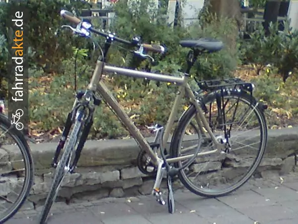 Herrenrad, Trekking (28")