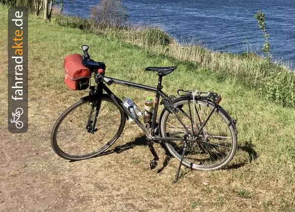 HerrenTrekkingrad (28")