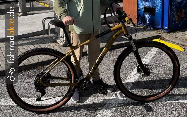mountain bike (29"), caramel color, CUBE