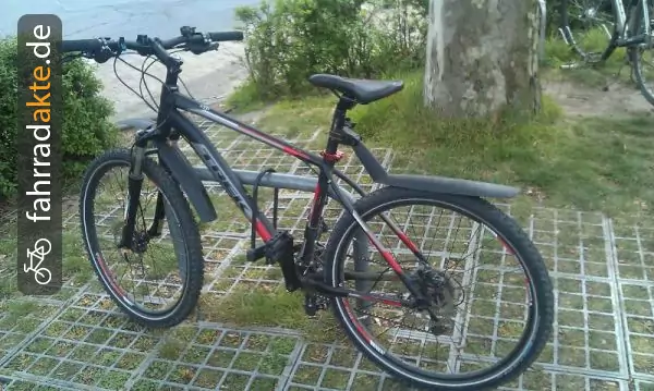 Mountain Bike Trek 4500 schwarz rot
