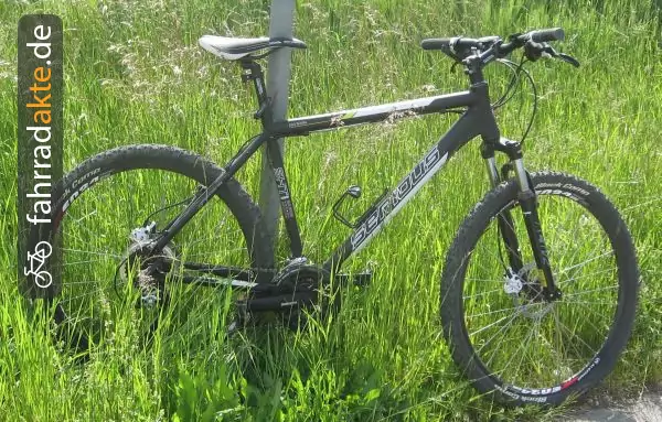 Mountainbike Serious Shorline schwarz