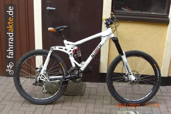 Mountainebike fully 26"